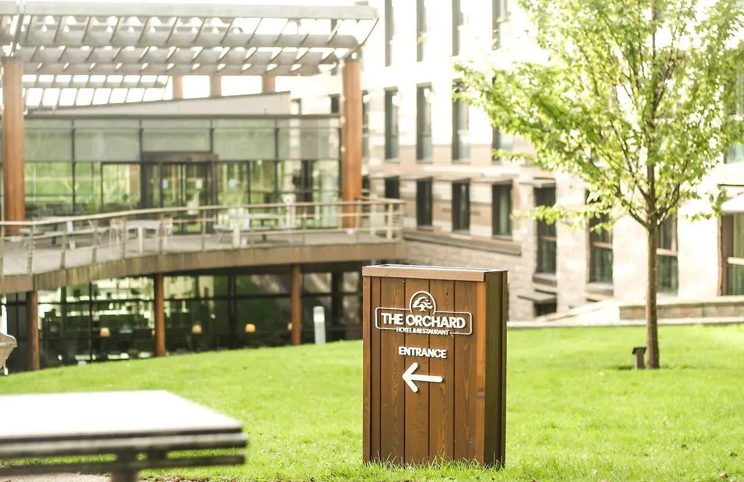 The Orchard Hotel & Restaurant-1